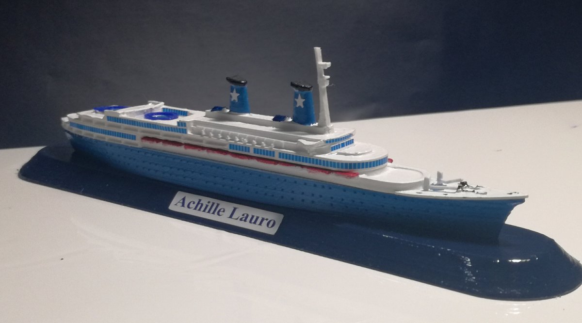 Modello Nave Achille Lauro ex. Willem Ruys scale 1:1250 Flotta Lauro 1946 - 1994