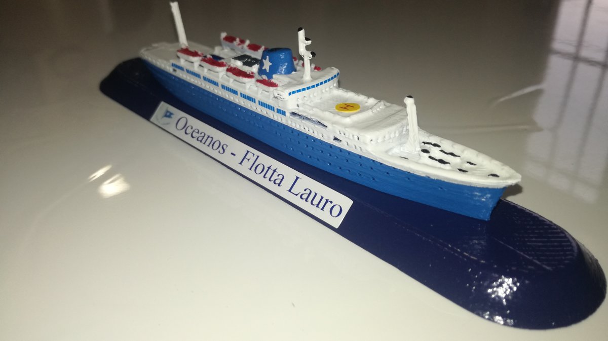 FLOTTA LAURO modello m/v Oceanos scala 1 1250 Epirotiki Line Grecia