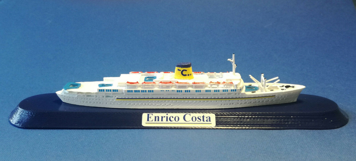ENRICO COSTA ex. Provance Costa Crociere modello nave in scala 1 1250 