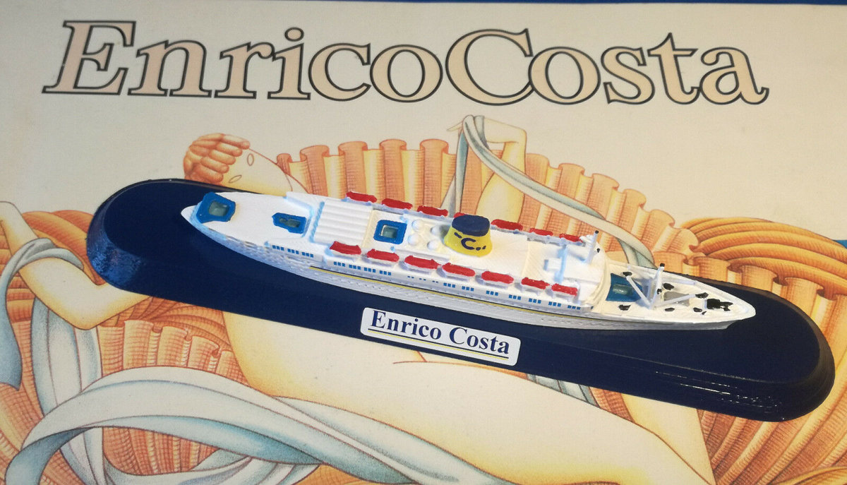 ENRICO COSTA ex. Provance Costa Crociere modello nave in scala 1 1250 